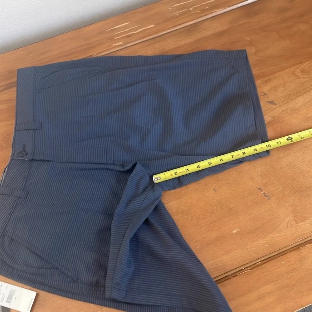 Oniell NWT Men's Blue Striped Shorts Size 36